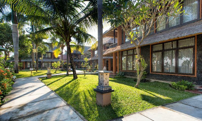 Puri Saron Baruna Hotel Lovina (Bali)