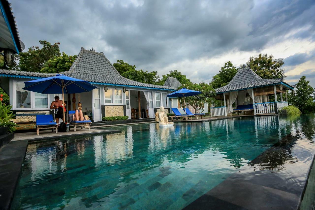 The Kayu Manis Villa Lovina (Bali)