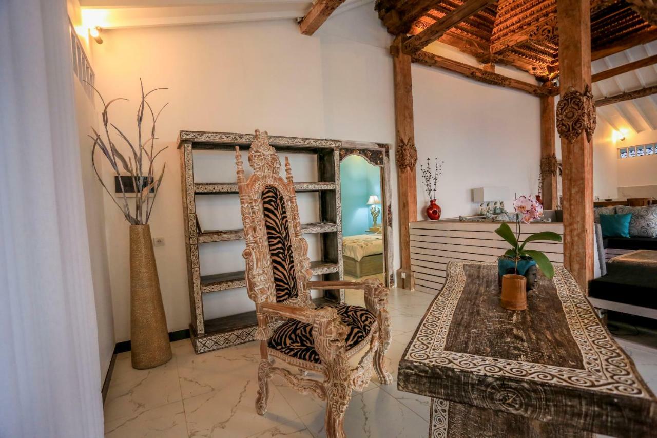 Villa The Kayu Manis Lovina (Bali)