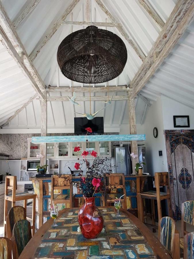 The Kayu Manis Villa
