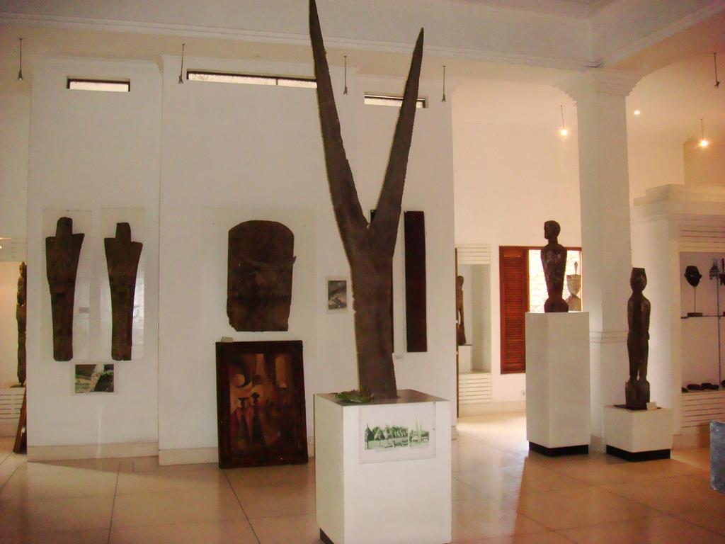 Alam Puri Art Museum & Resor