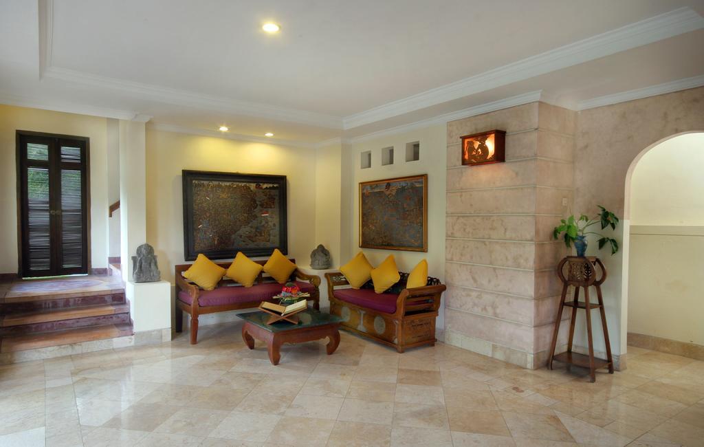 Resor Alam Puri Art Museum & 4*