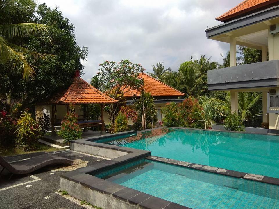 Agung Trisna Ubud (Bali)