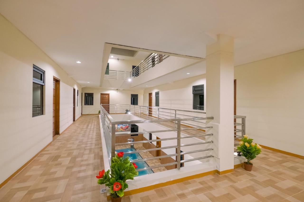Wisma tamu Caroline Canggu (Bali)
