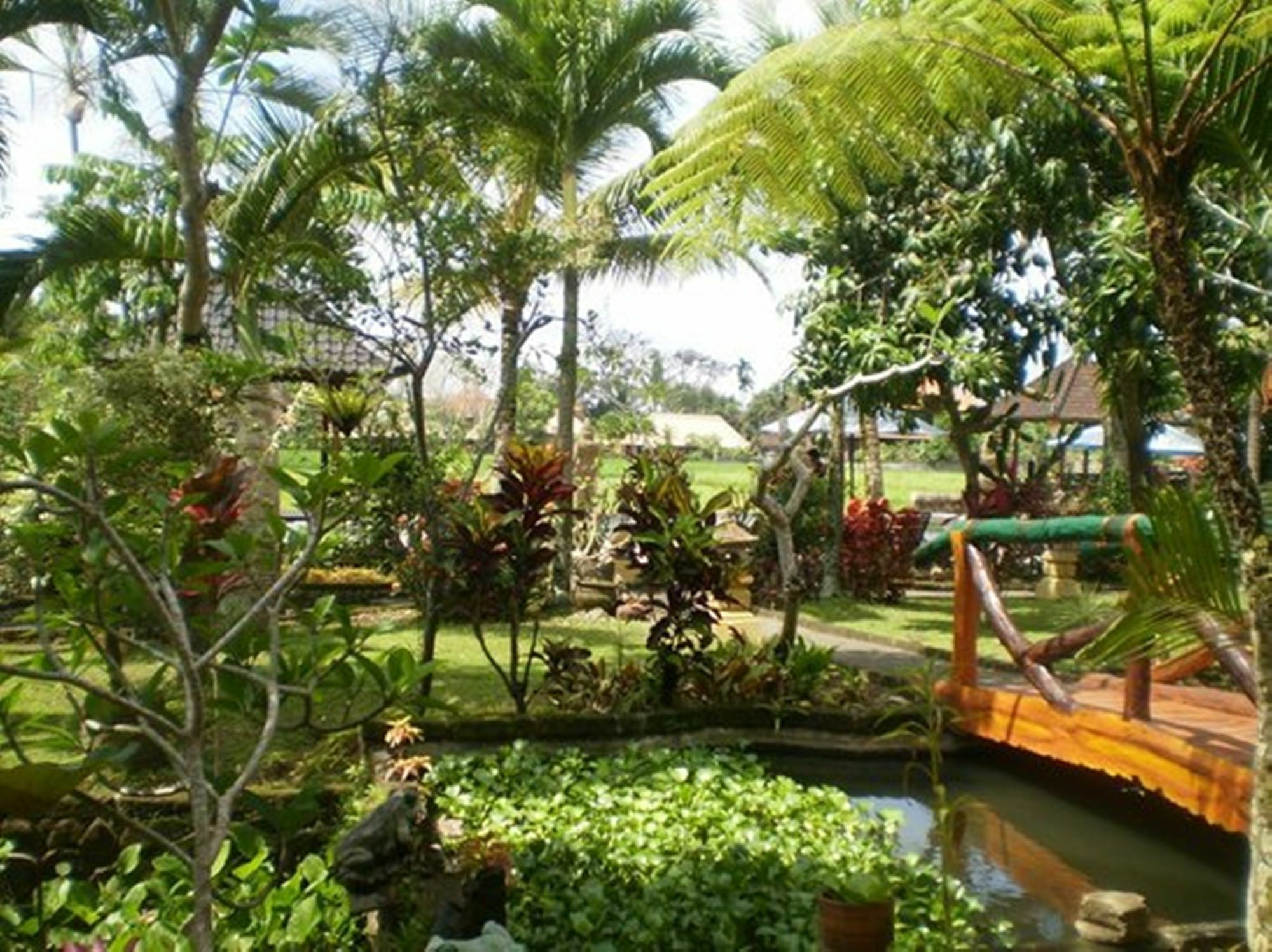 Cendana & By Mahaputra Hotel 3*