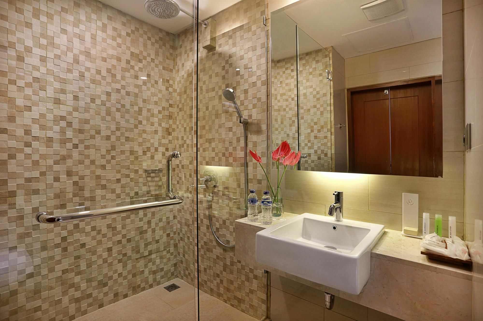 Azana Boutique 3*