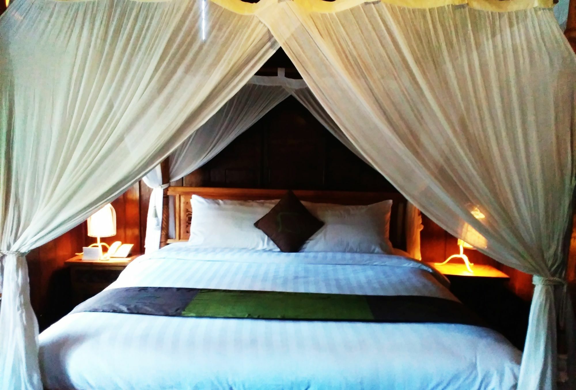 Hotel Kampung Cenik