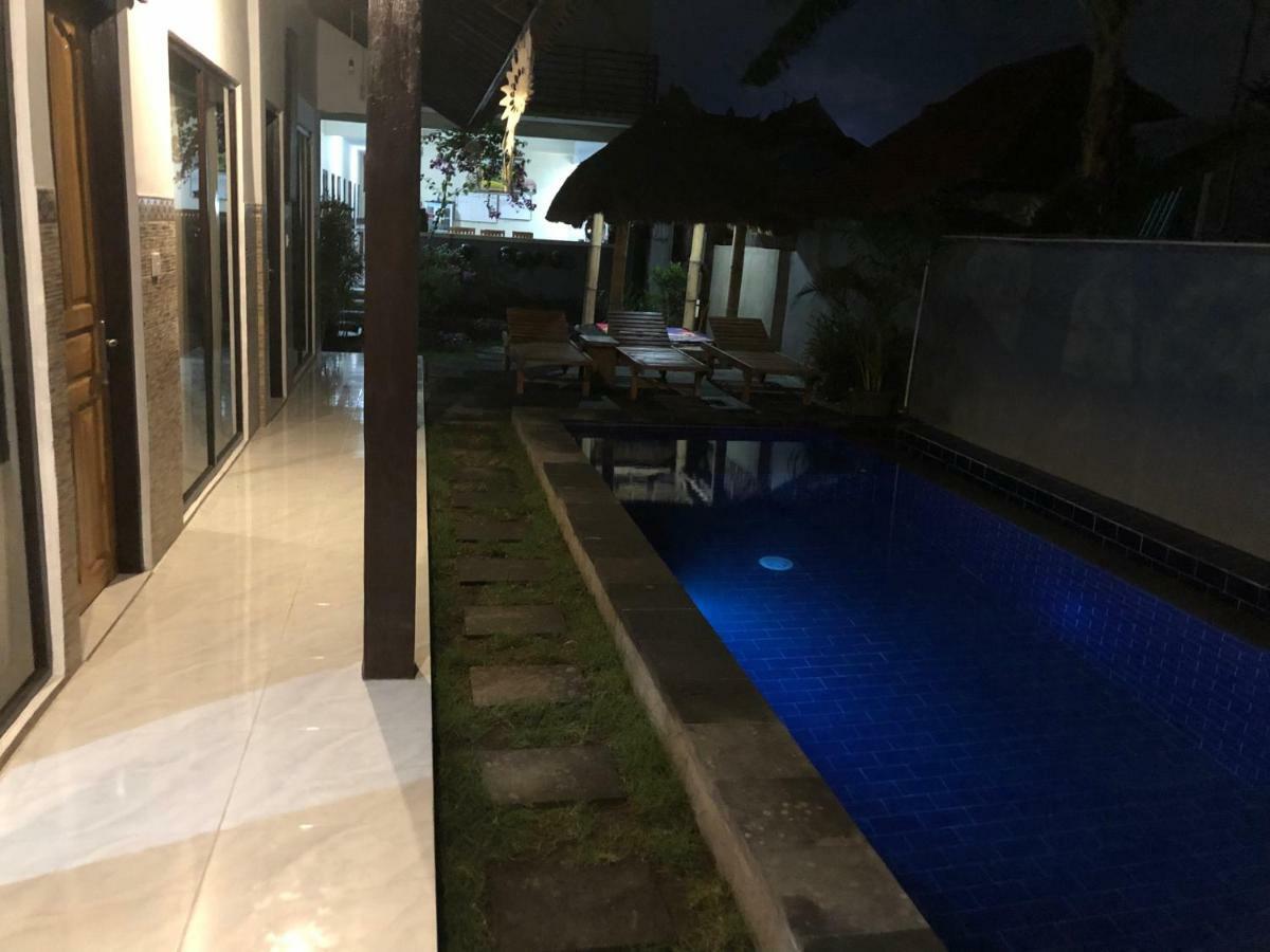 Pluto House Canggu (Bali)