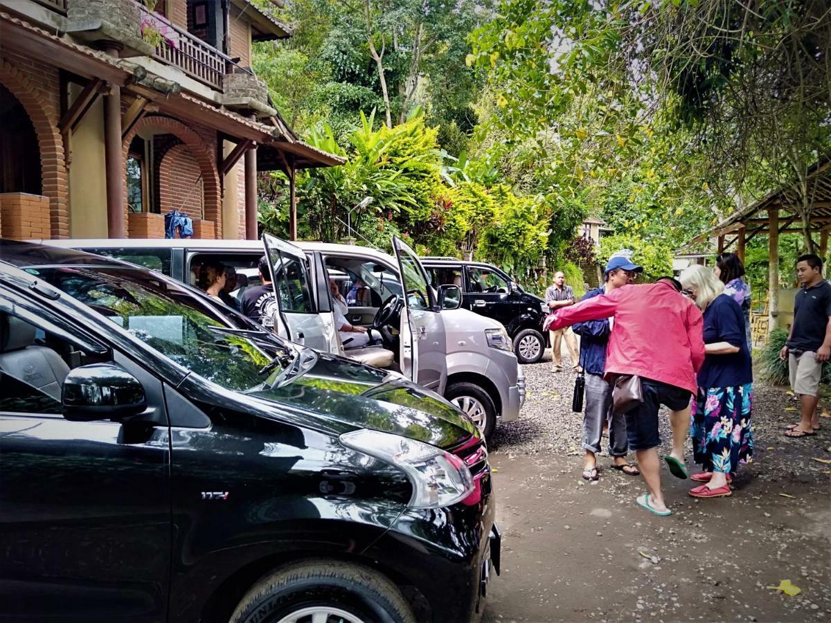 Puri Lumbung Restaurant & Holiday park 2*