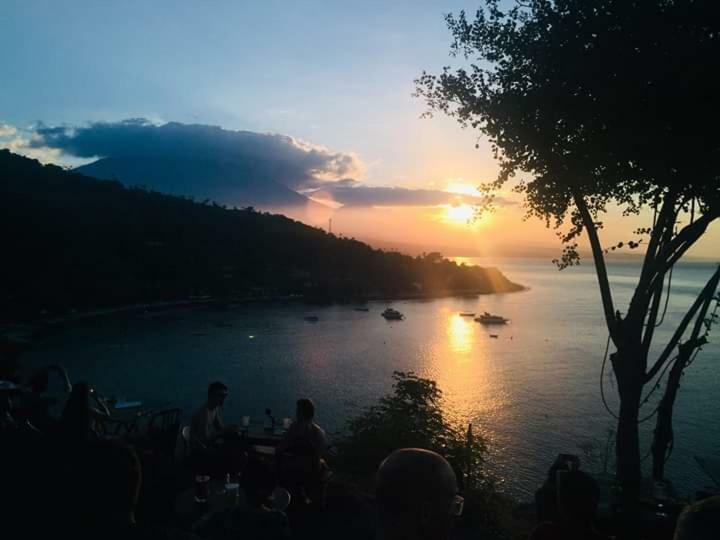 Minory Amed (Bali)