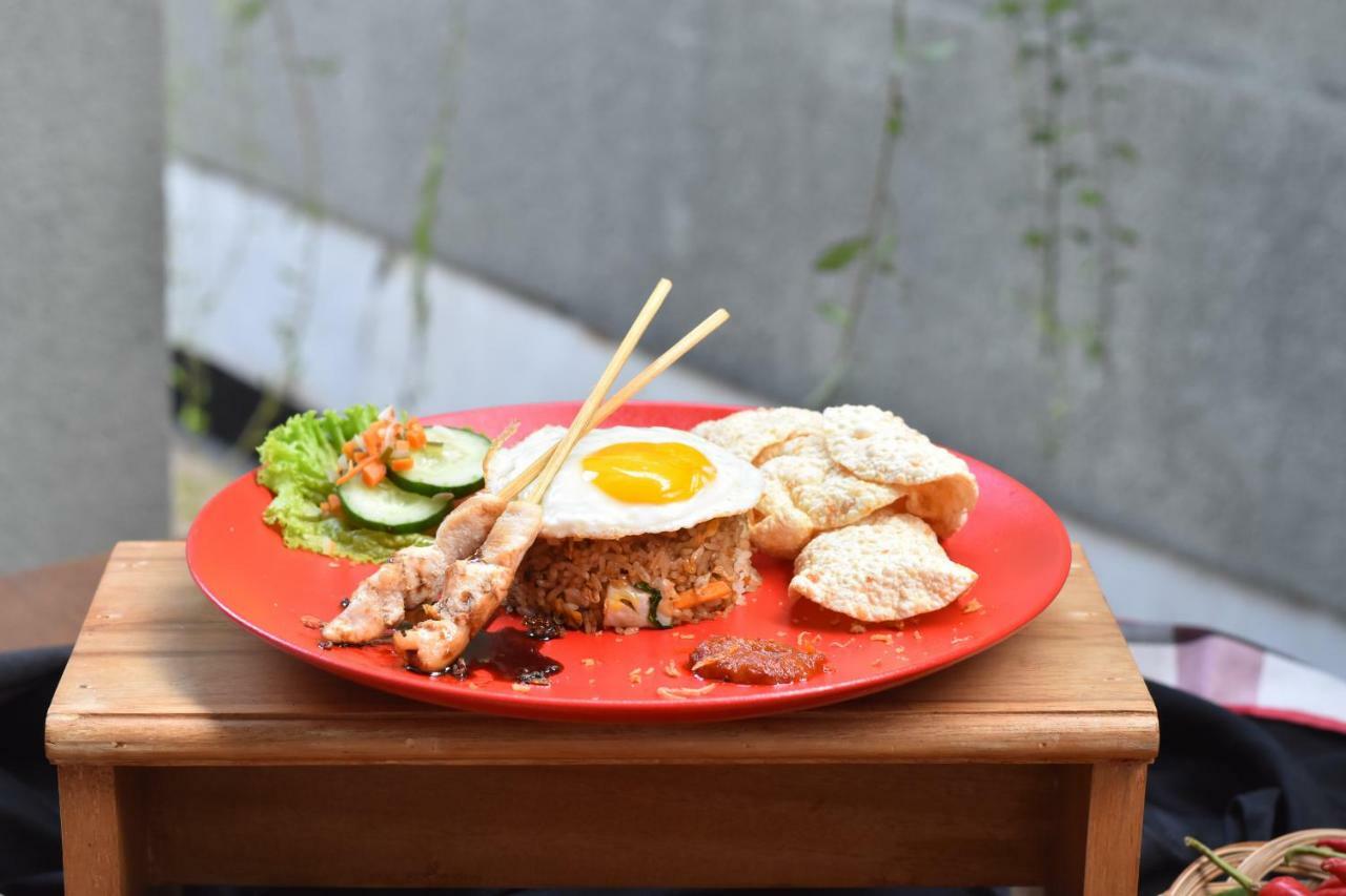 Ibis Bali Street Hotel 3*