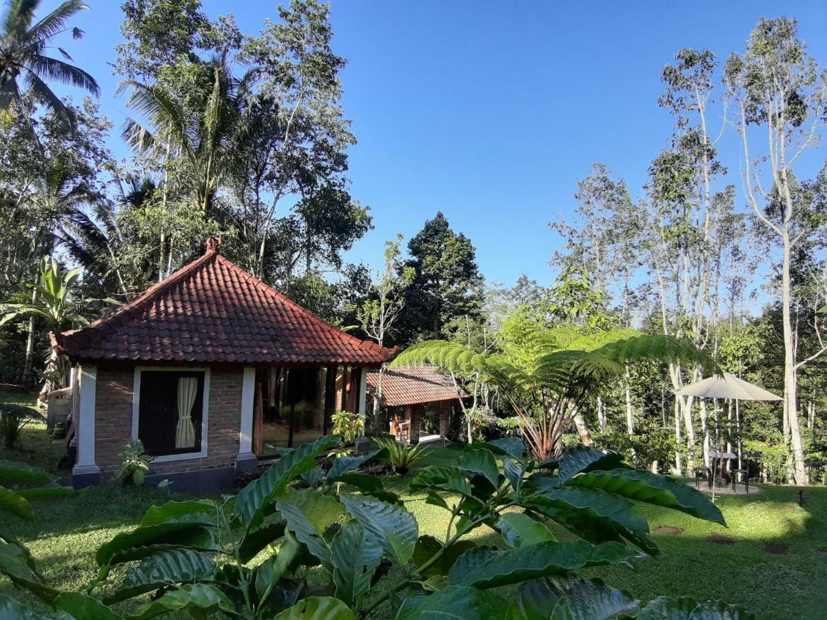 Tegal Jero Homestay *