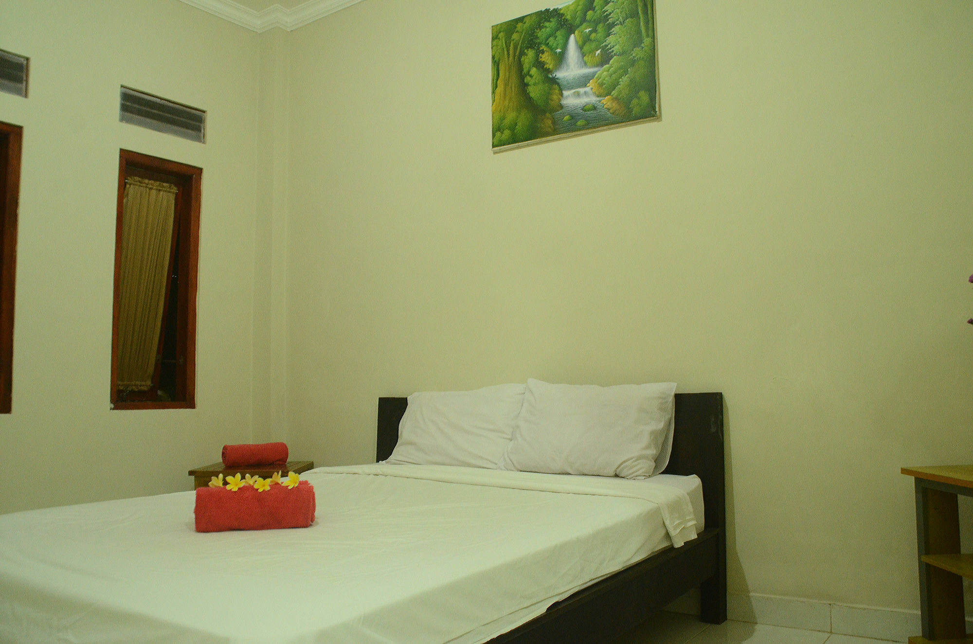 Budget Door Legian