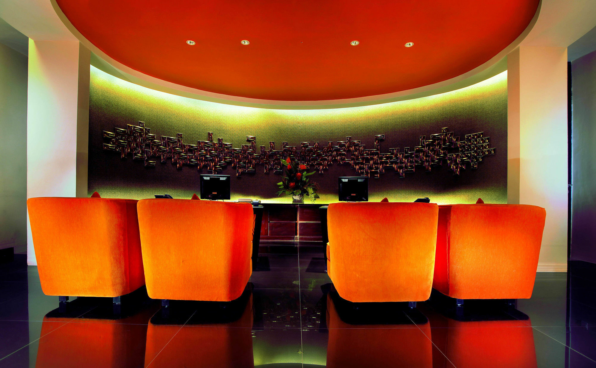 100 Sunset Kuta & Ballroom