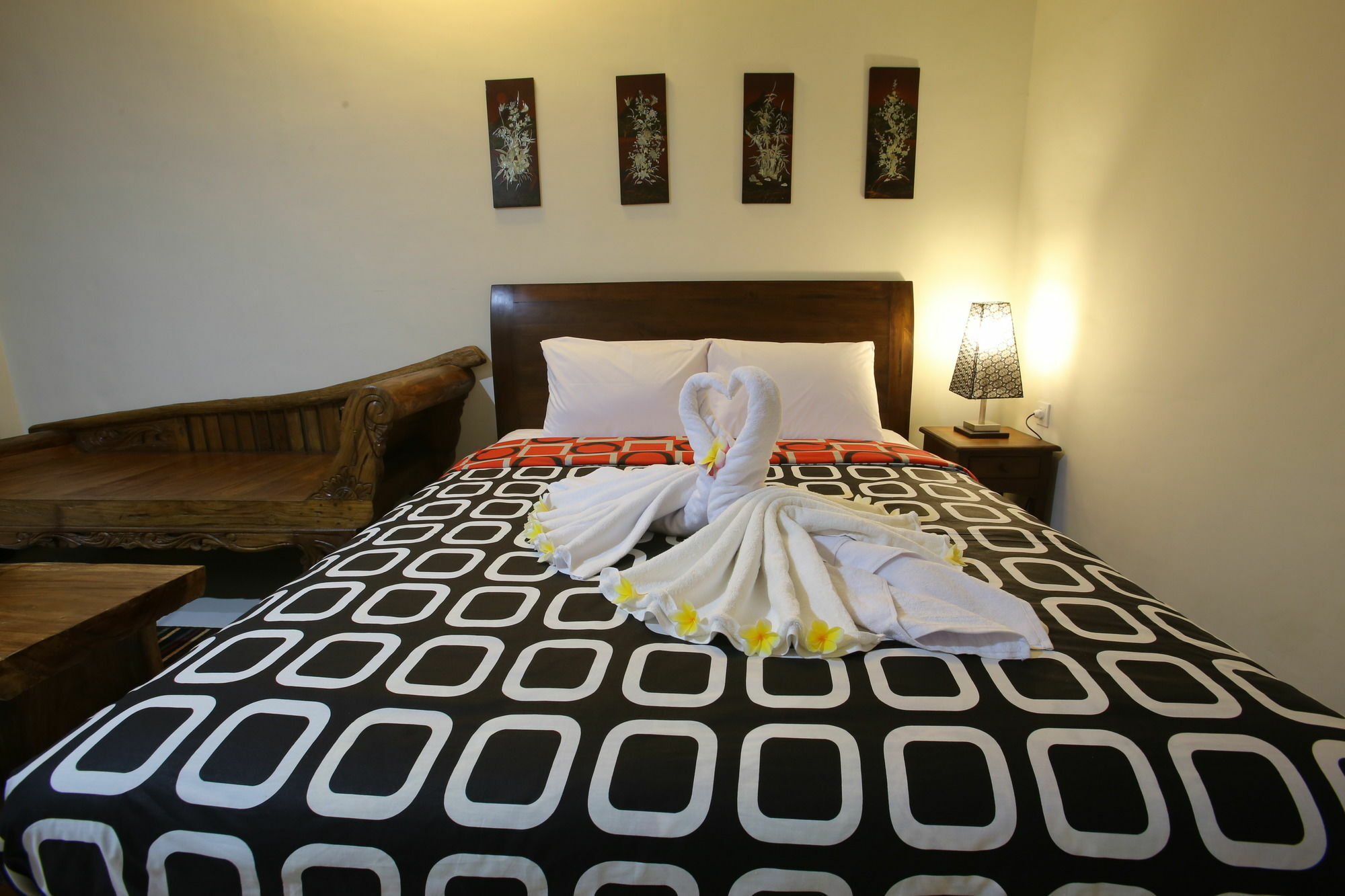 Rai House Wisma tamu