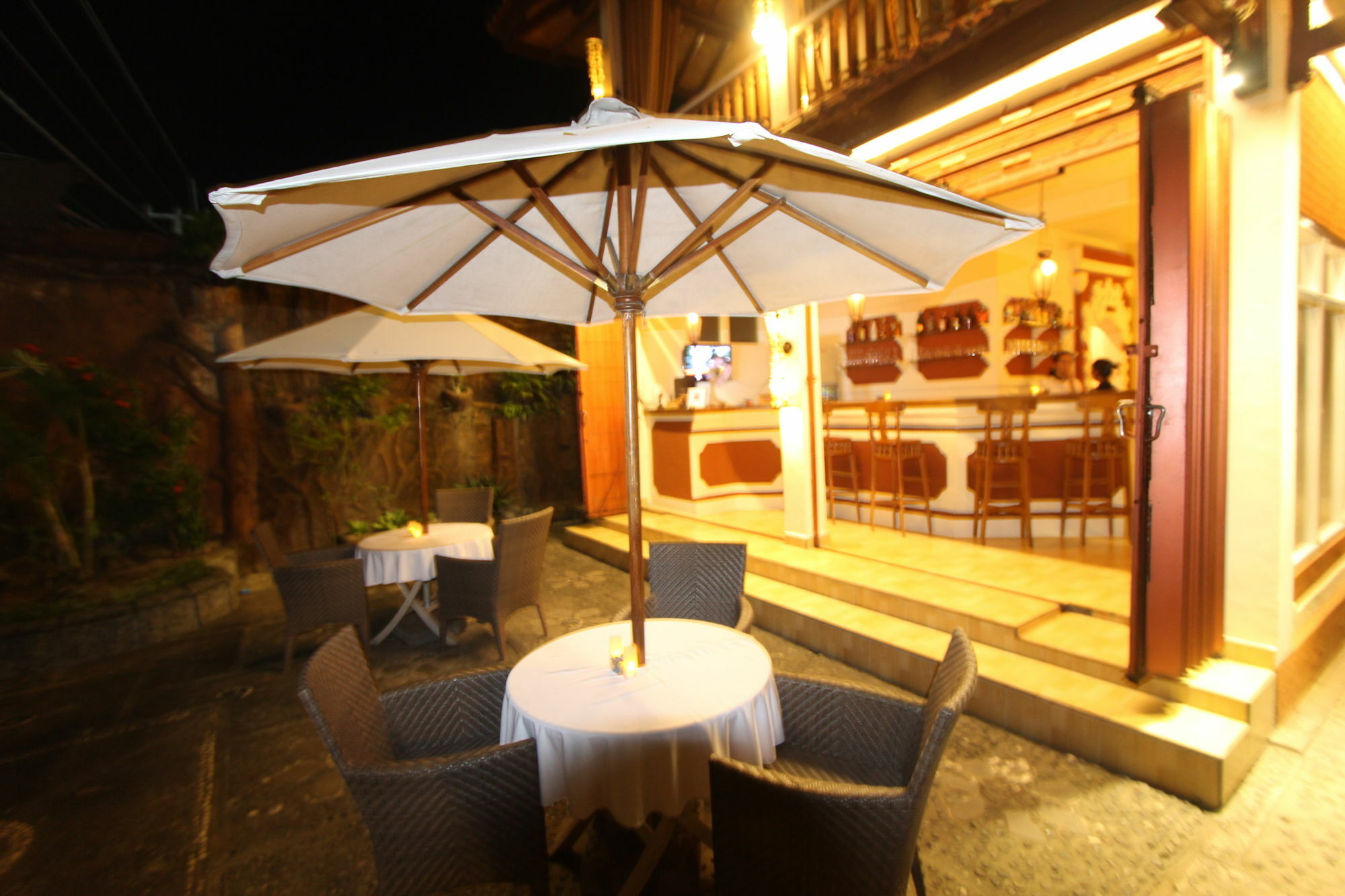 Chonos Hotel Lovina (Bali)
