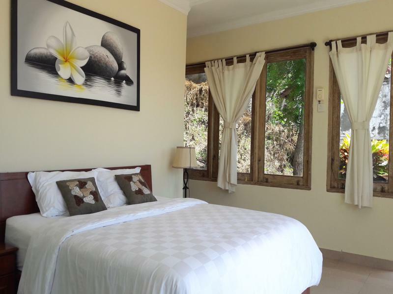 Ware Ware Surf Nusa Lembongan (Bali)