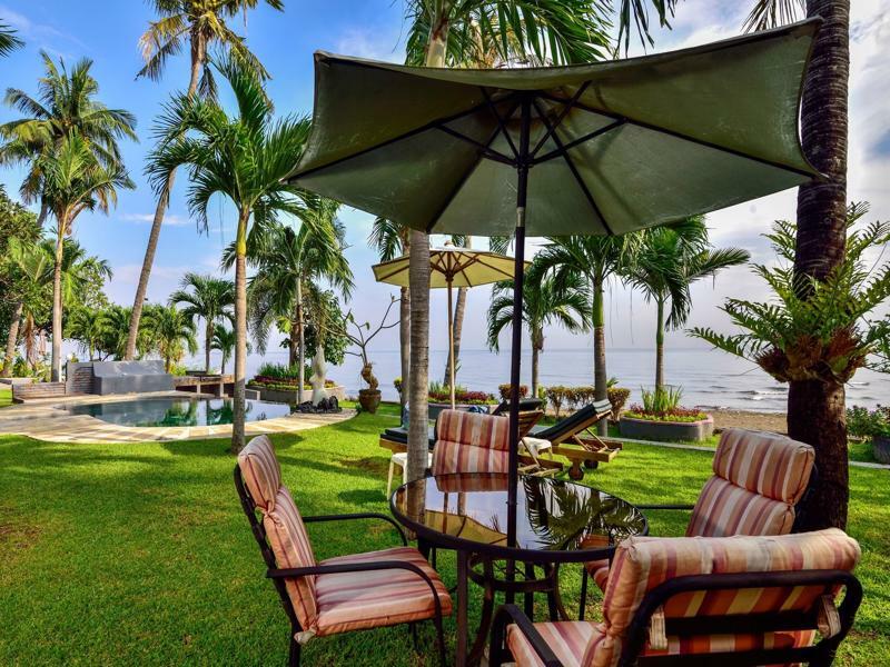 Dolphin Bali Holiday park 3*