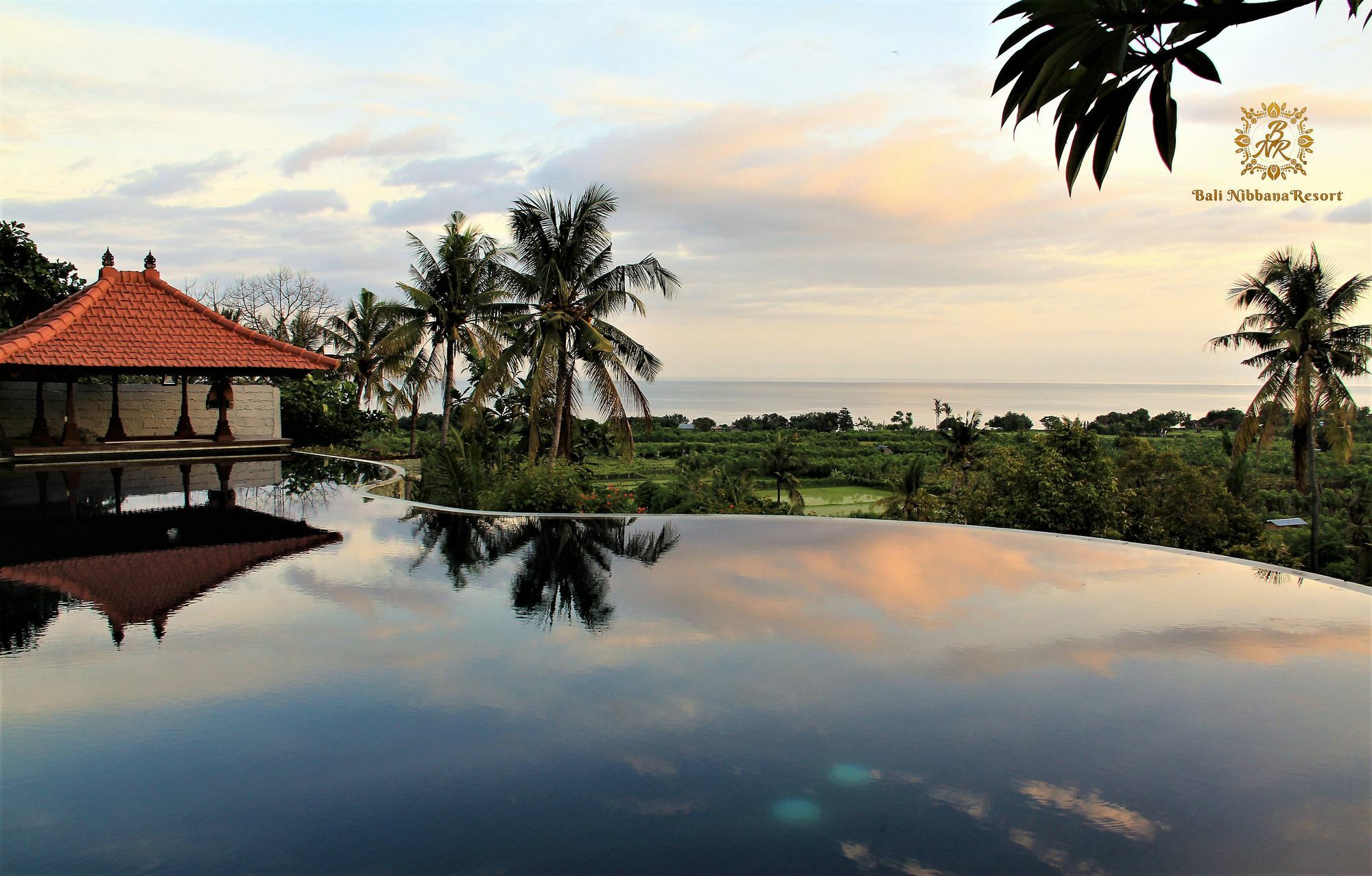 Bali Nibbana Holiday park 3*