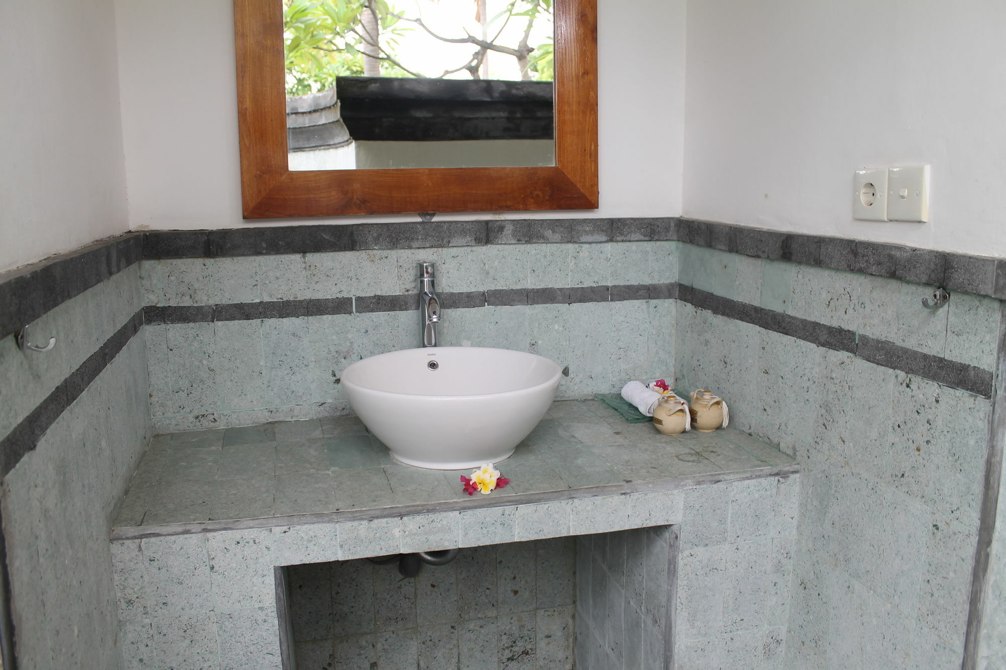 Ganesha Coral Reef Villas Umeanyar