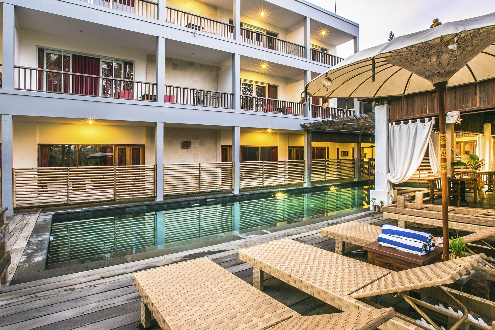 Alam Sembuwuk Holiday park