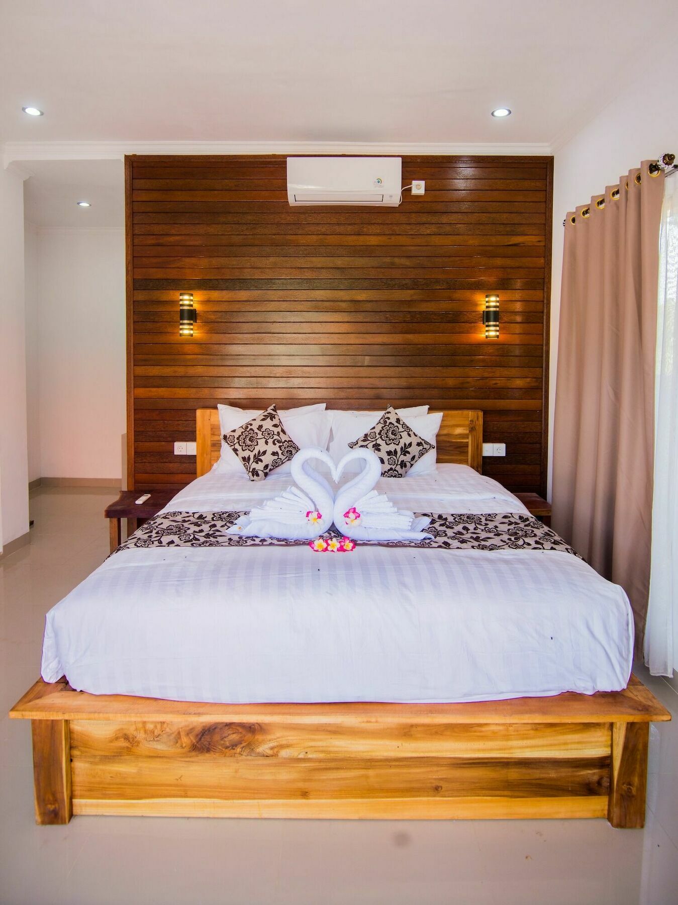 Lembongan Cempaka & Restaurant 3*