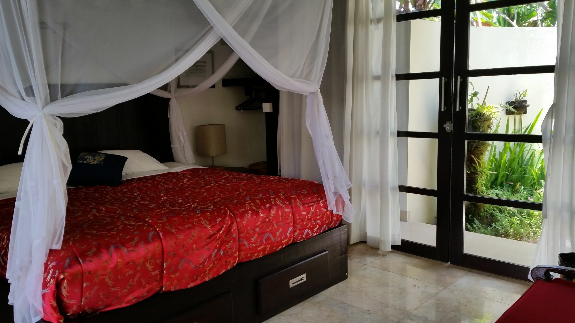 Lodtunduh Sari Holiday park 4*