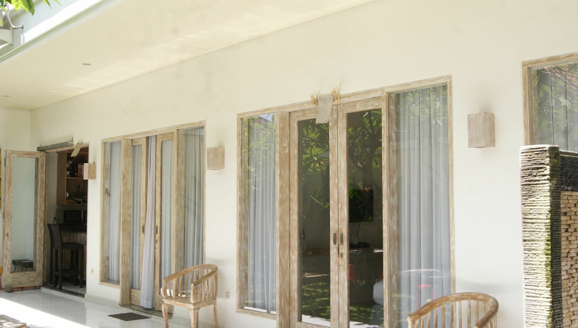 Guest house Sugiras Living