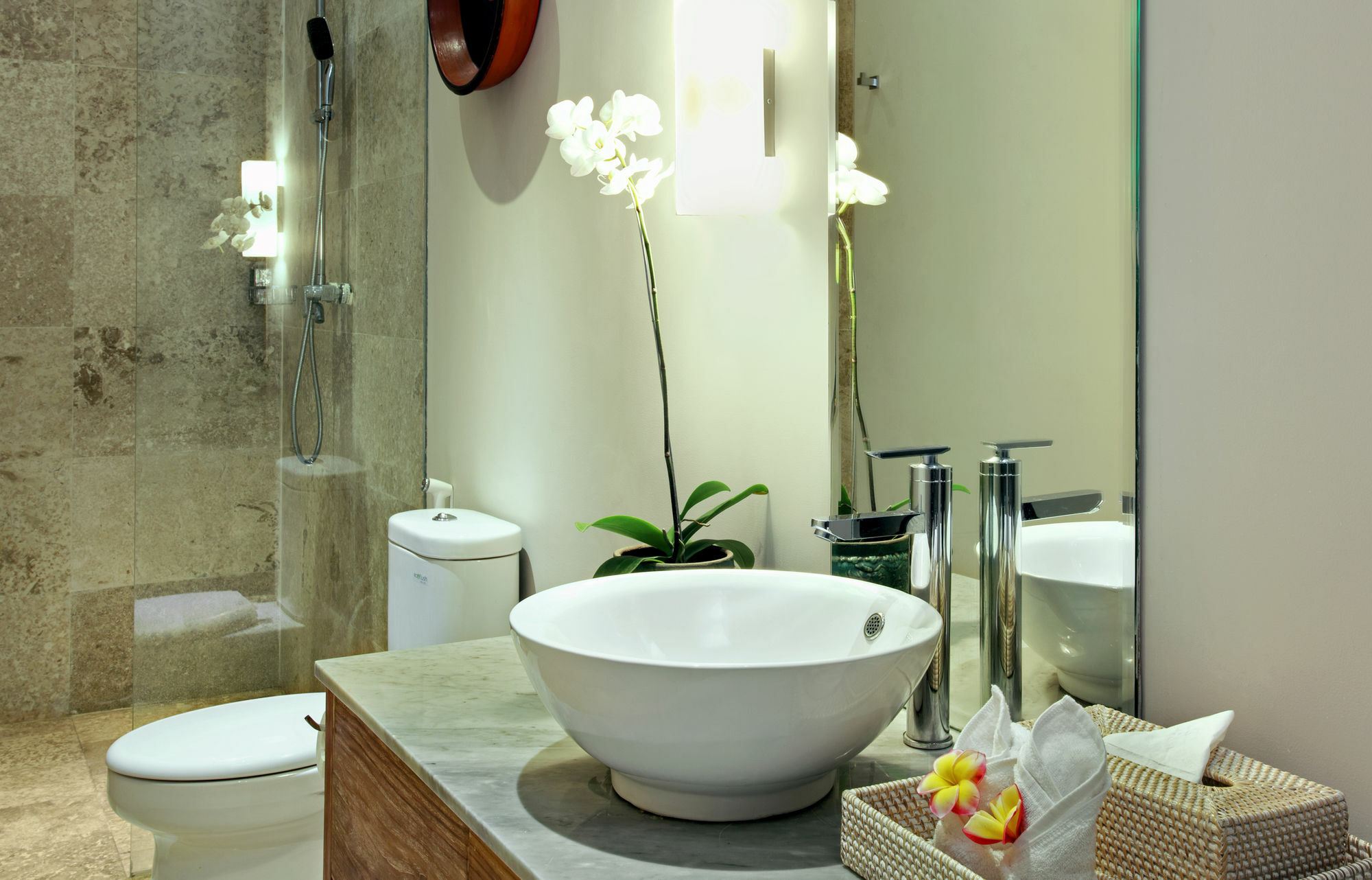 & Vespa 4 Guest house Seminyak (Bali)
