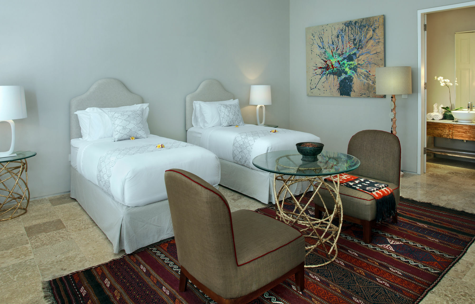 Guest house & Vespa 4 3*