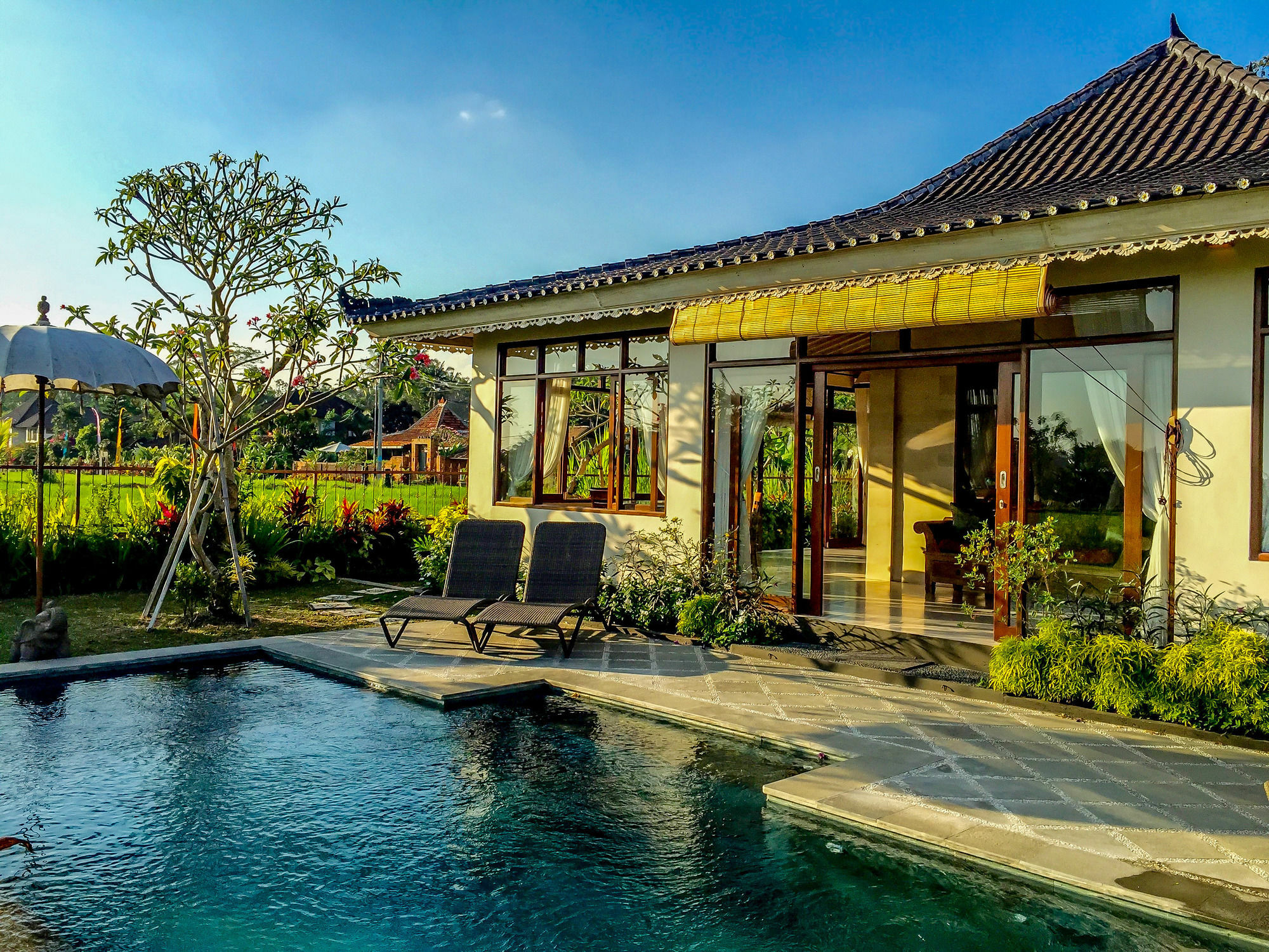 Taman liburan Devi's Place 2*
