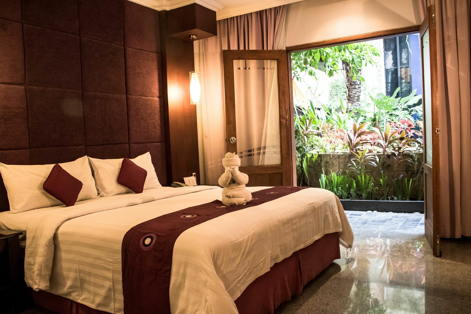 Famous Kuta Formerly Permata Kuta Hotel