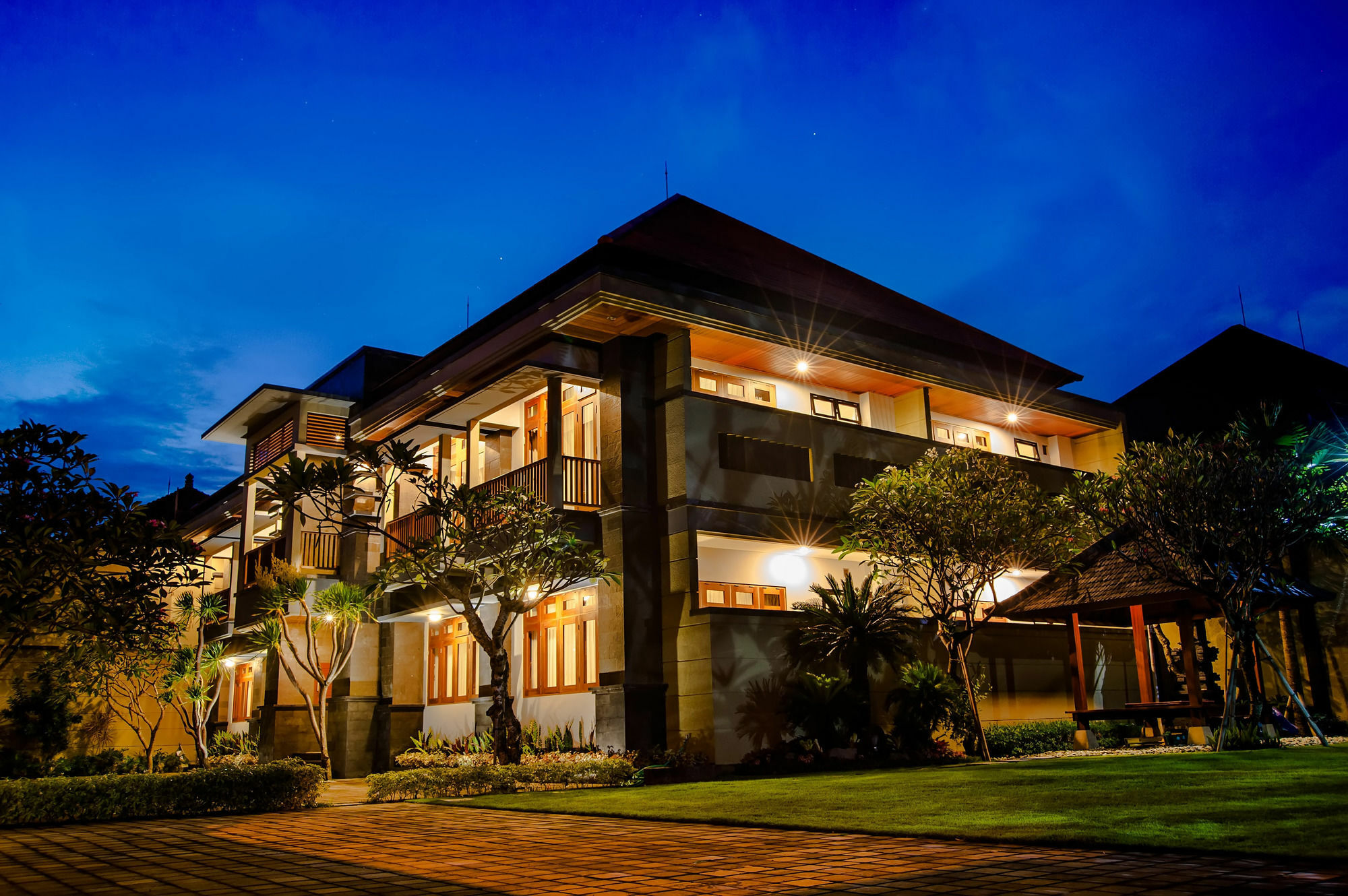 Safira Residences 2* Denpasar (Bali)
