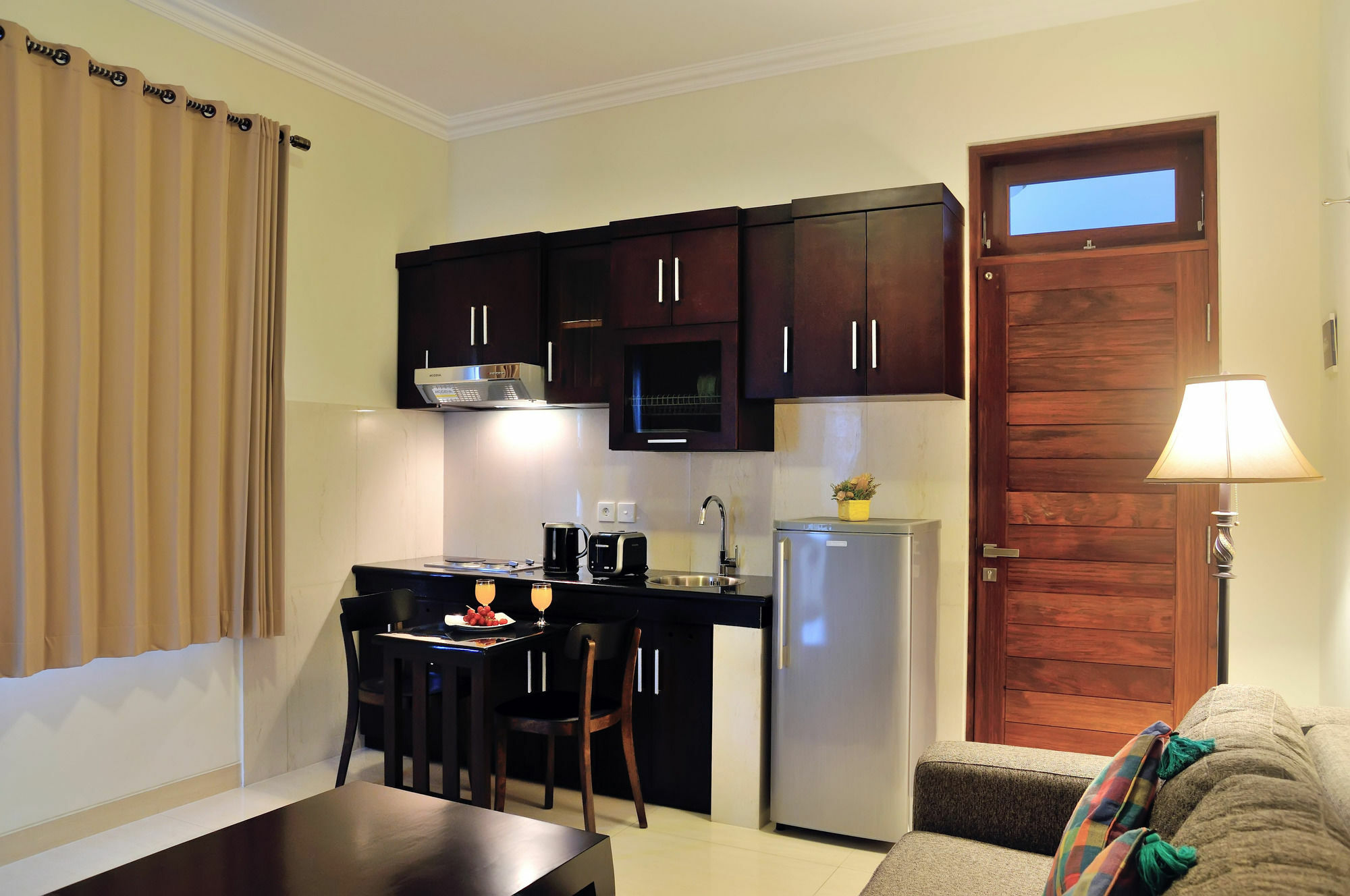 Safira Residences Aparthotel