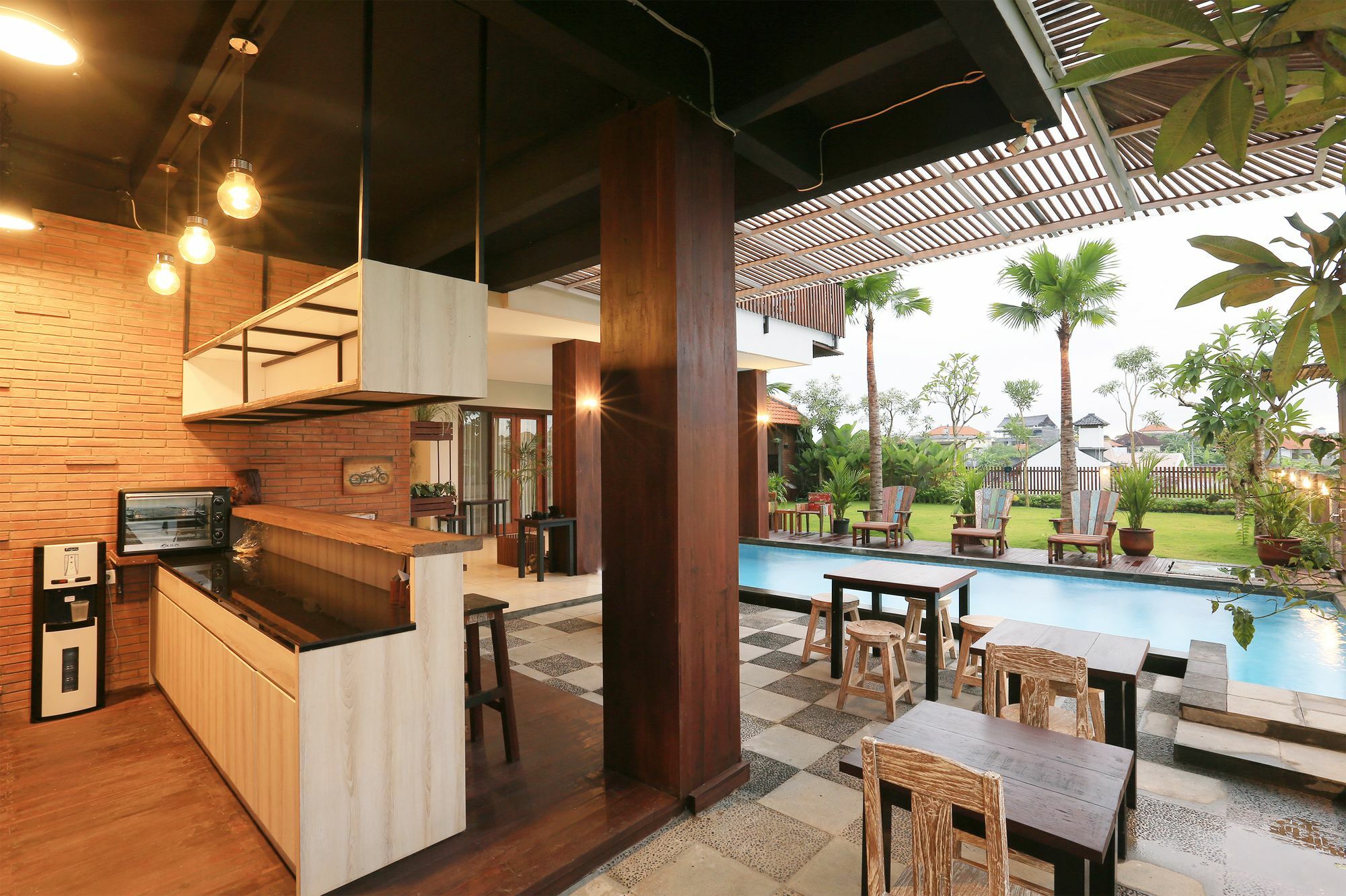 The Paving Guest house 3*