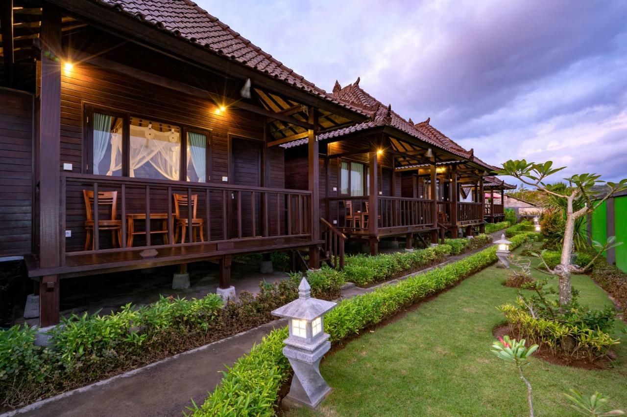 Ocean 2* Ceningan Island