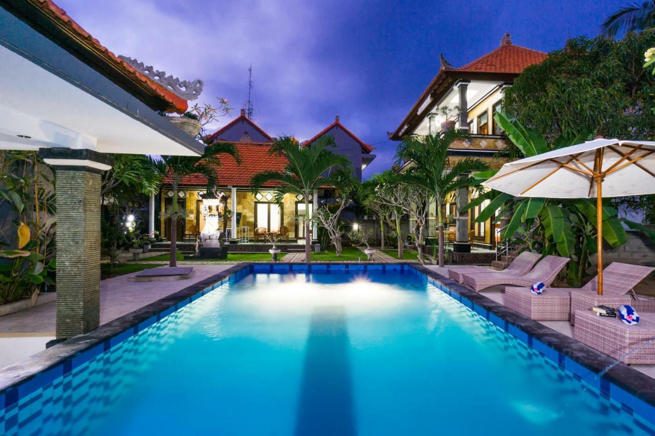 Arya Enny Salon And * Nusa Lembongan (Bali)