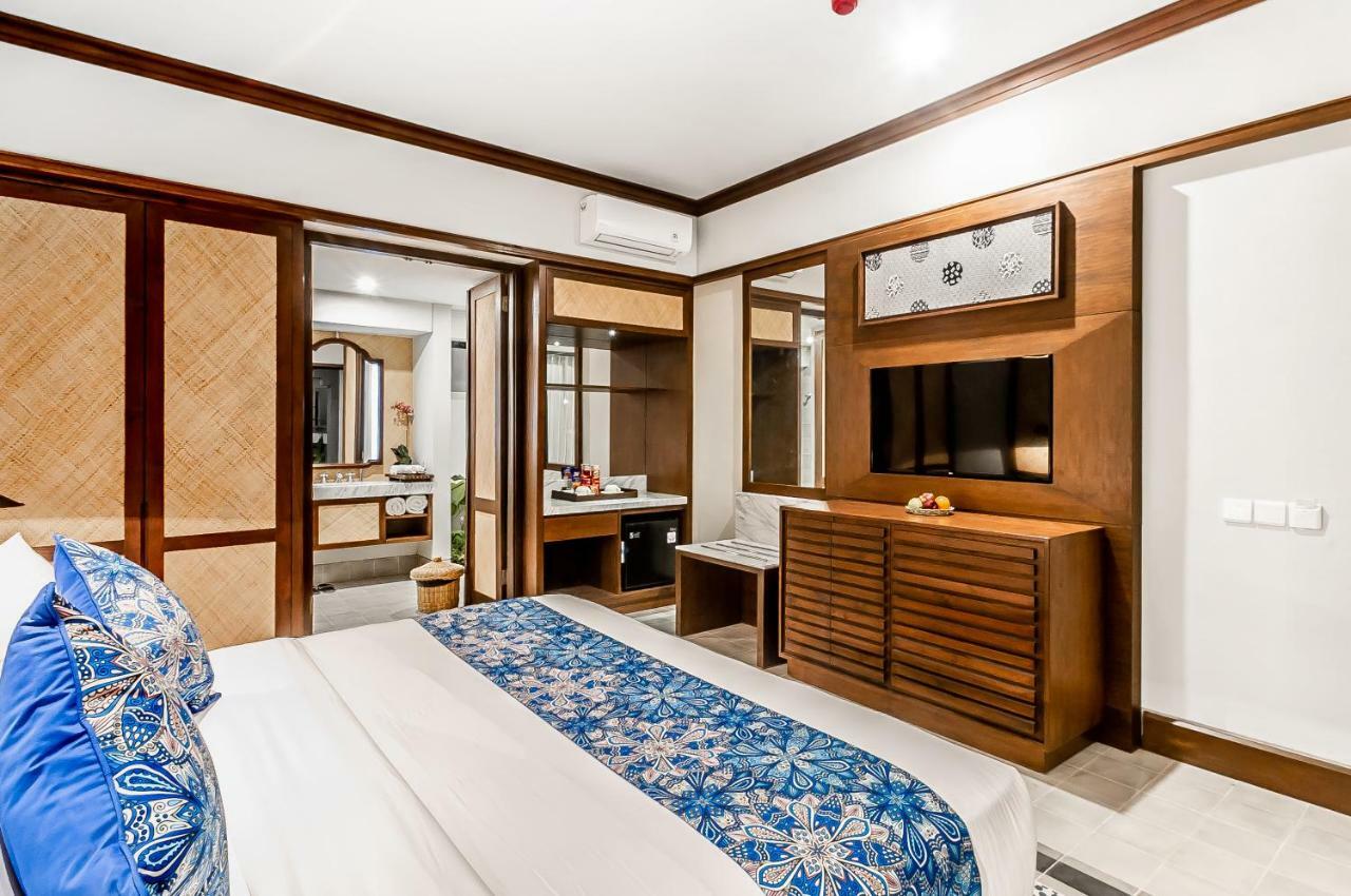 Club & Hotel 4*