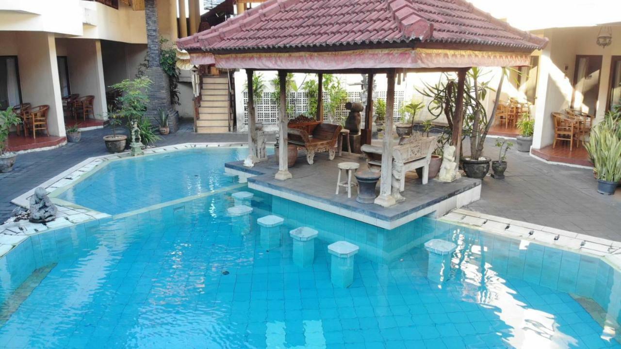 The Flora Kuta Bali 3* Kuta (Bali)