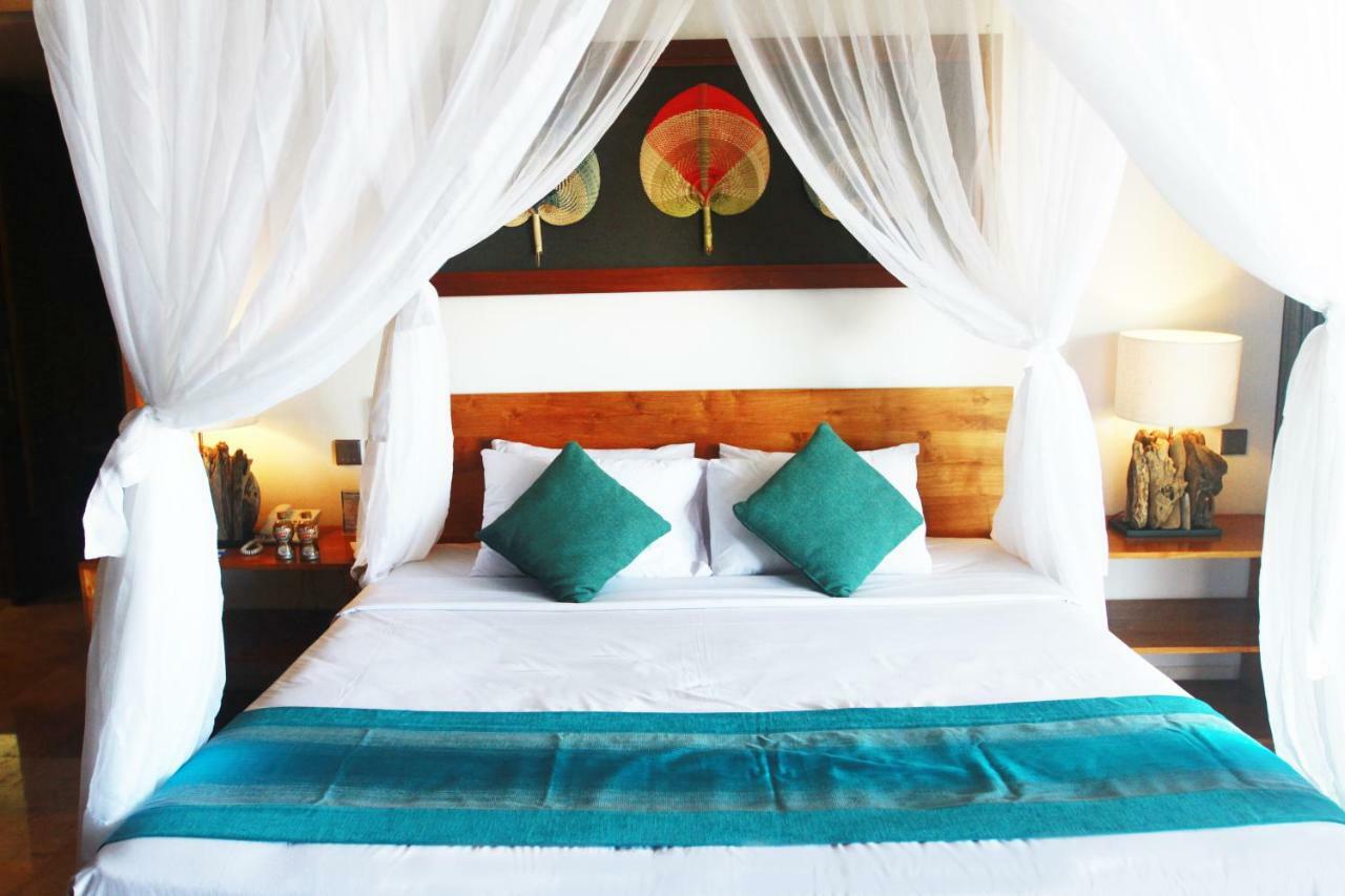 Blue Point Bay & Resort 4*