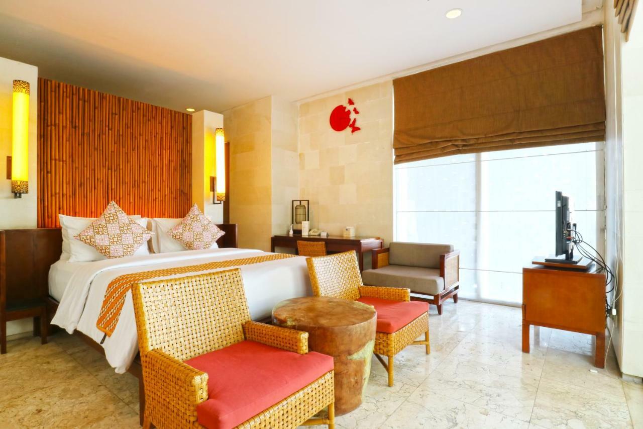 Tigadis Villa Ungasan (Bali)