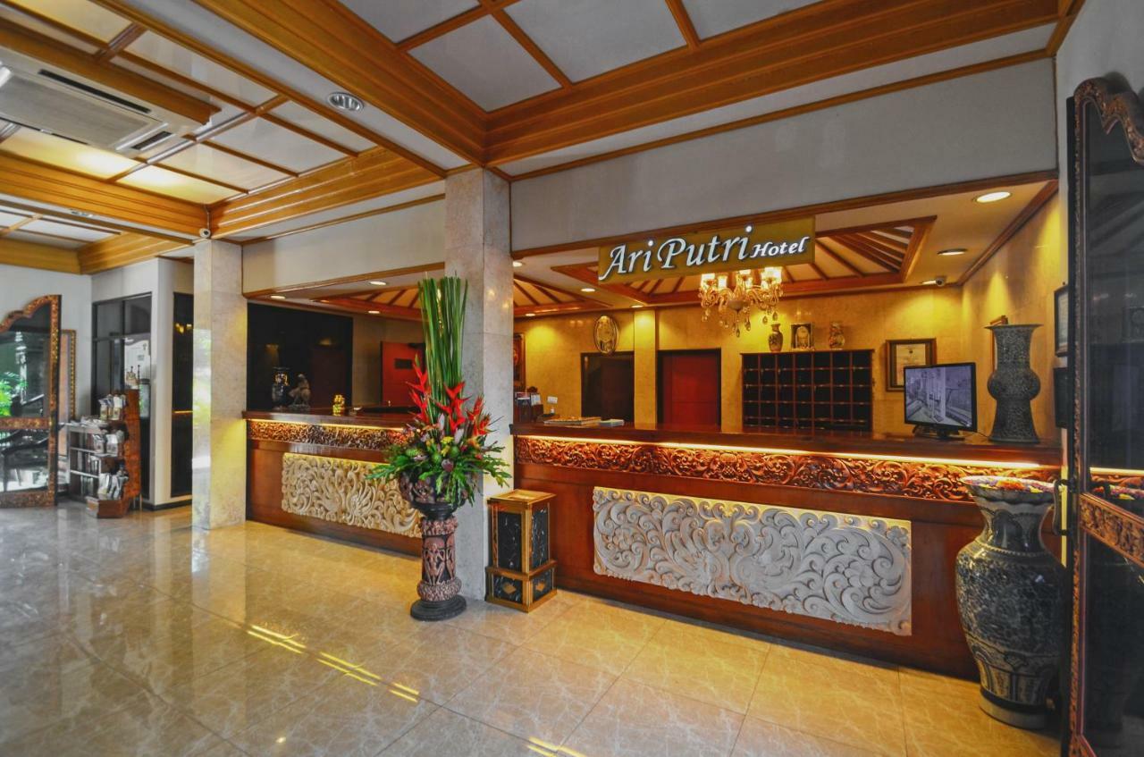 Ari Putri Hotel 3*