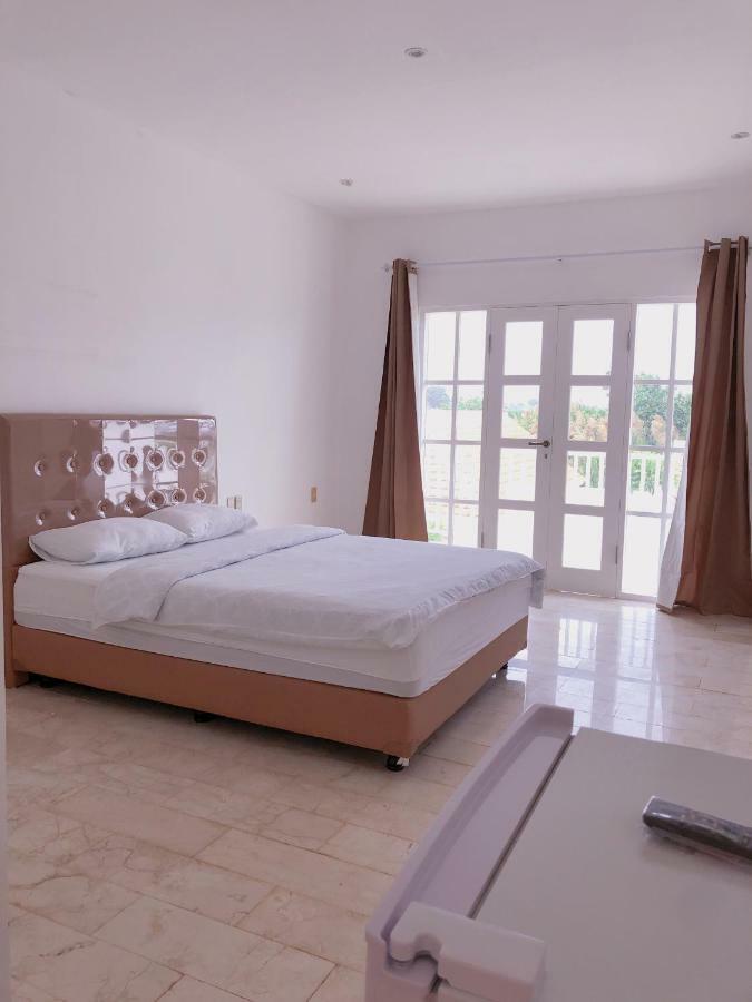 Hikari Guest house Seminyak (Bali)