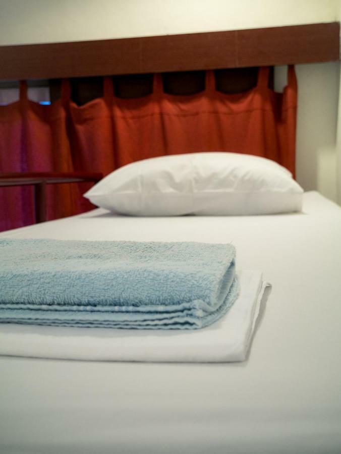 Hostel La Boheme *