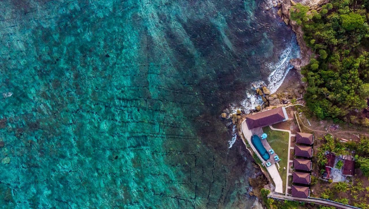 Ombak Bay Lembongan