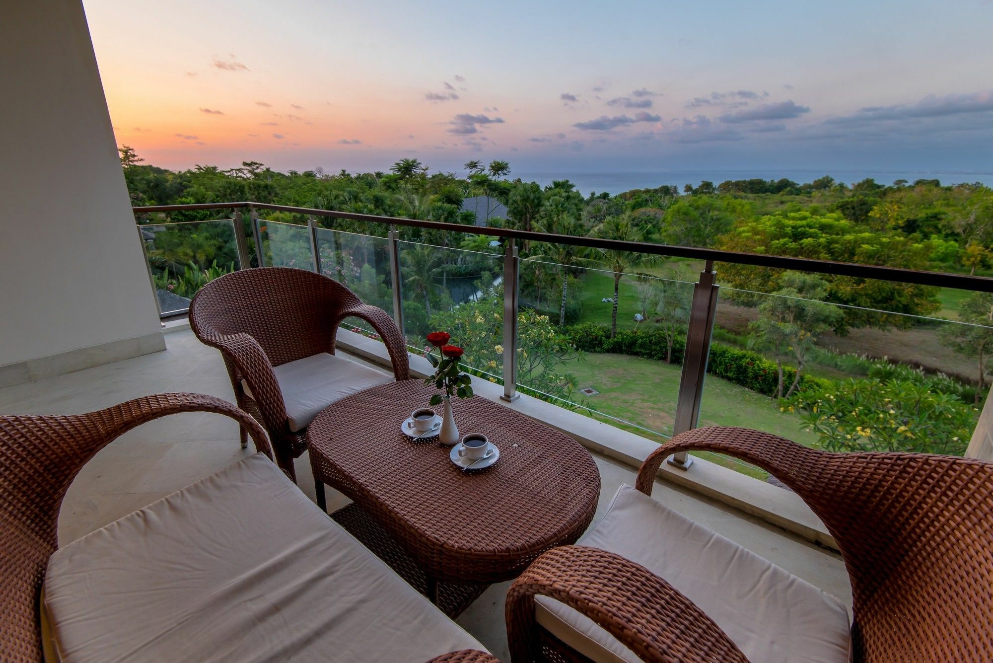 Apartemen Luxury At Ayana Residences *