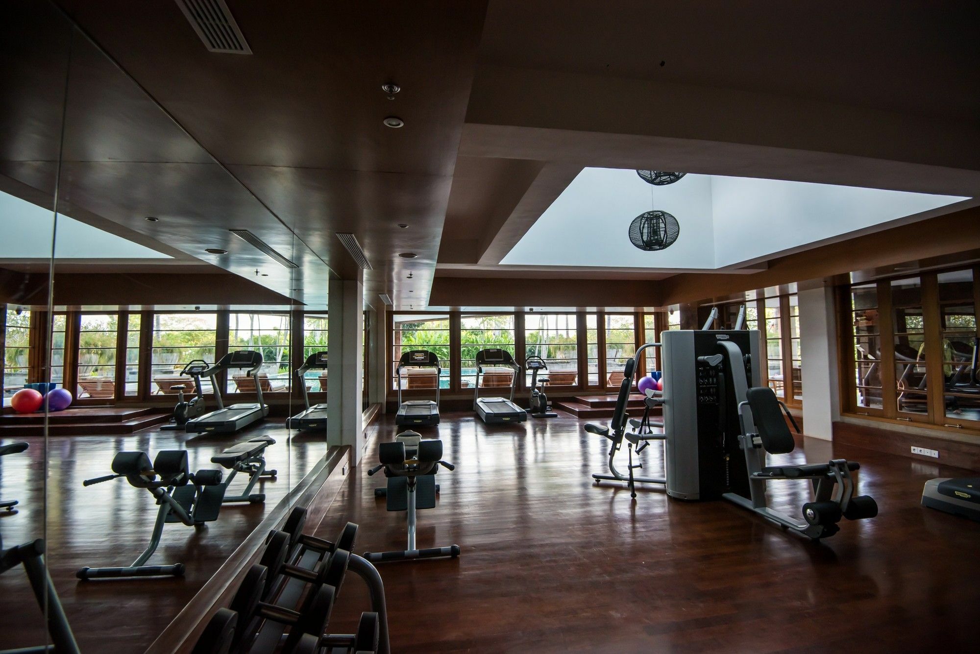 Luxury At Ayana Residences Apartemen