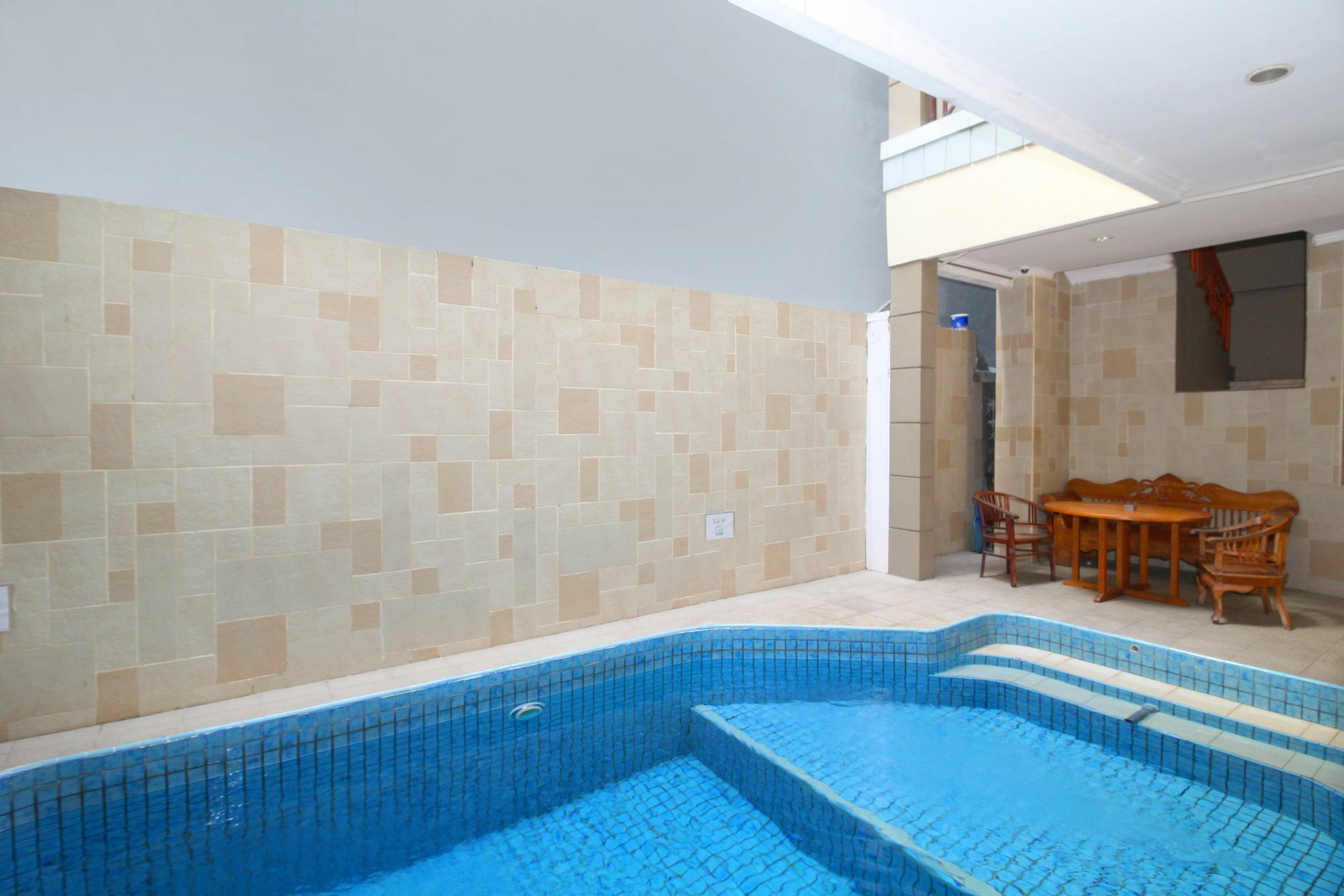 Airy Kartika Plaza Gang Melati 1 Bali