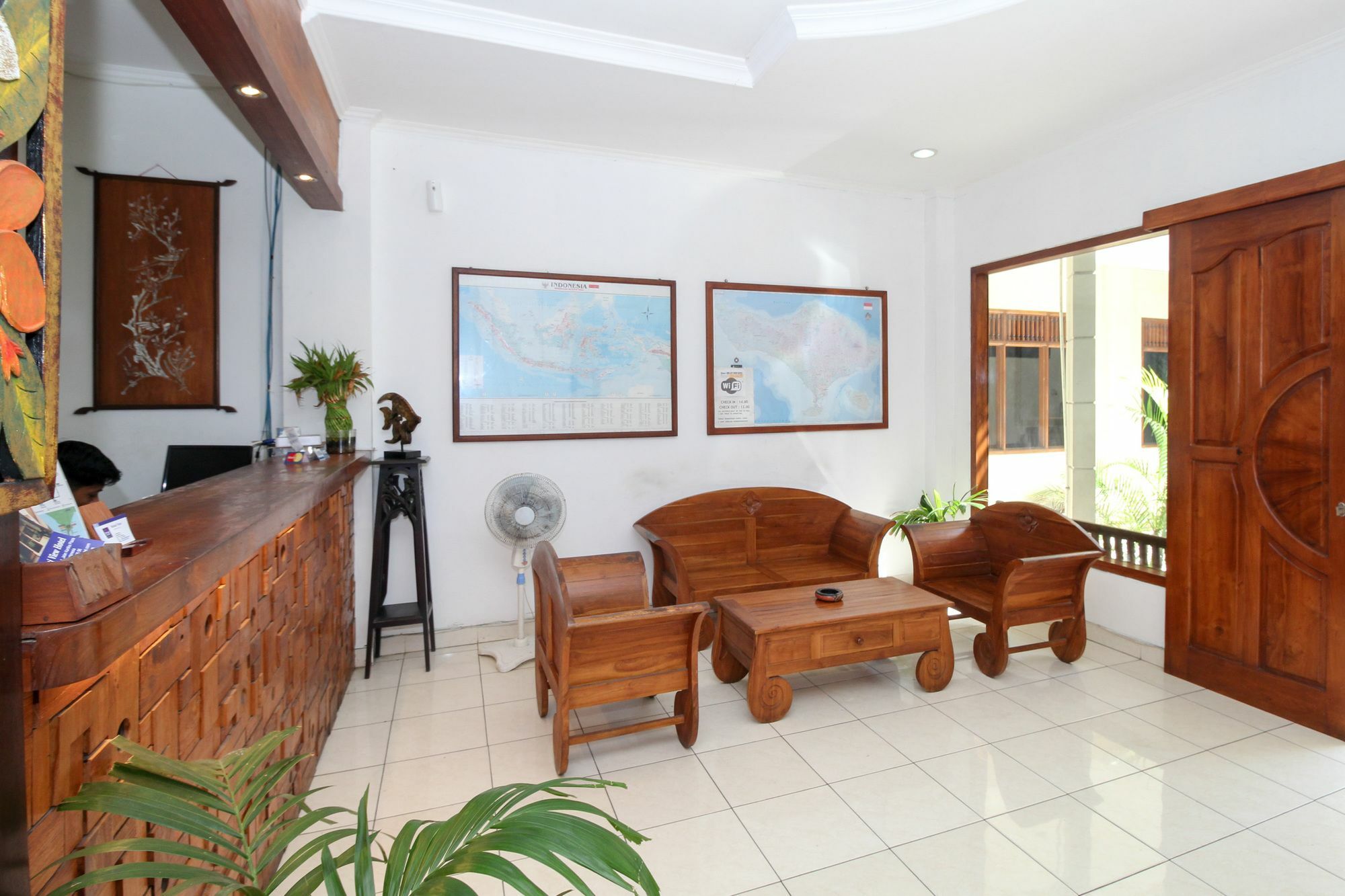 Airy Kartika Plaza Gang Melati 1 Bali *