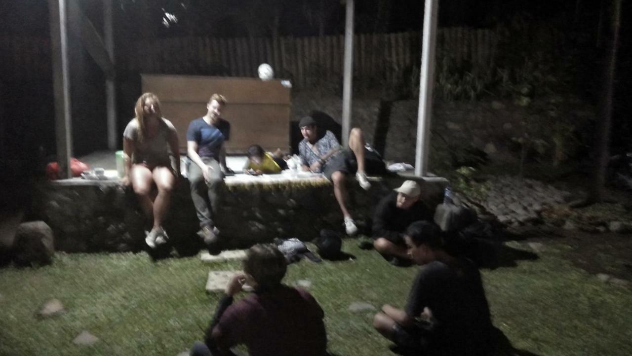 Memes House Backpacker Bed & Breakfast Buleleng (Bali)